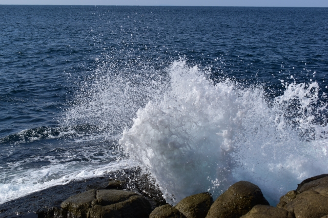 susa-bay-sightseeing-boat